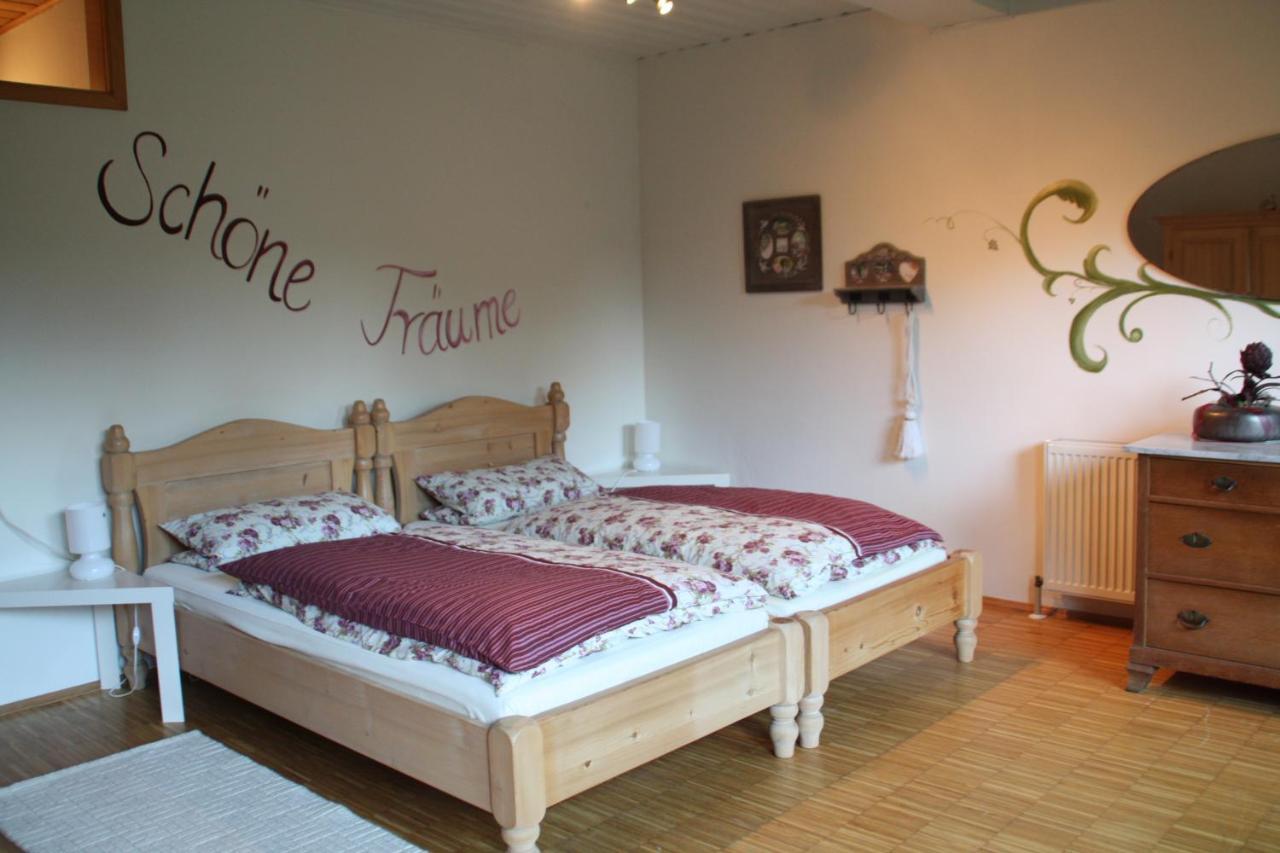 Ferienwohnung Gartenreich Obereisenheim Luaran gambar